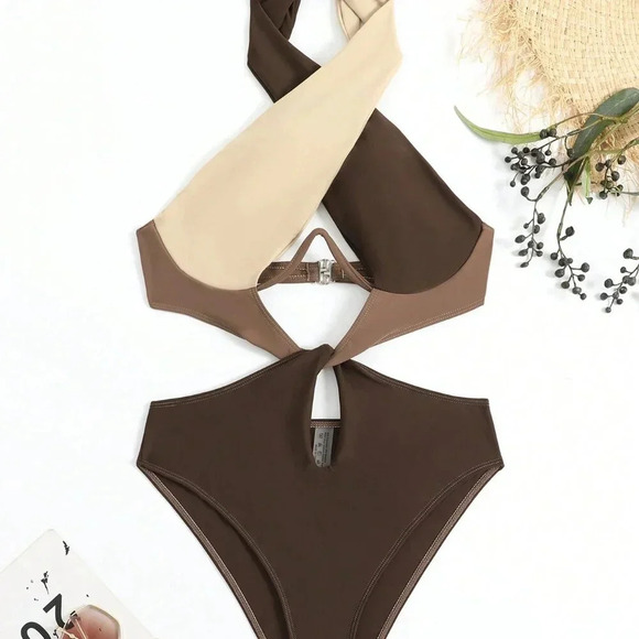 Multicolor Women's Beach Colorblock Criss Cross Halter One-Piece Swimsuit - Picture 6 of 6